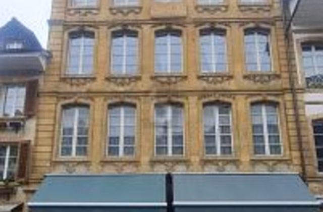 OFFICE IN THE HEART OF MORAT'S OLD TOWN