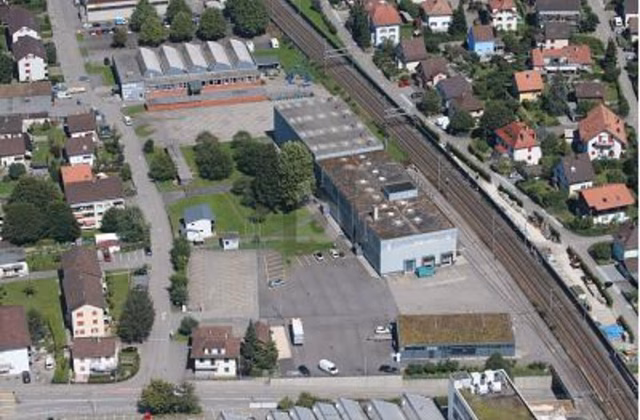 10 - 300 OUTDOOR PARKING SPACES AVAILABLE