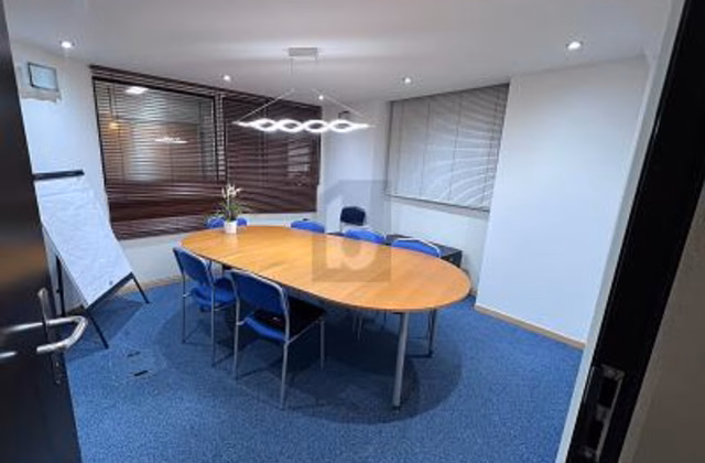Timeless Office Space Close to the City Centre