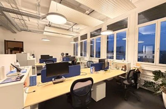 INDEPENDENT, QUIET & CENTRAL