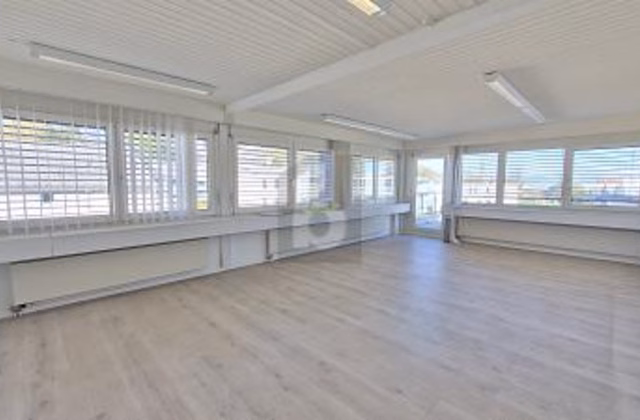 RENOVATED - CUSTOMIZABLE WITH TERRACE