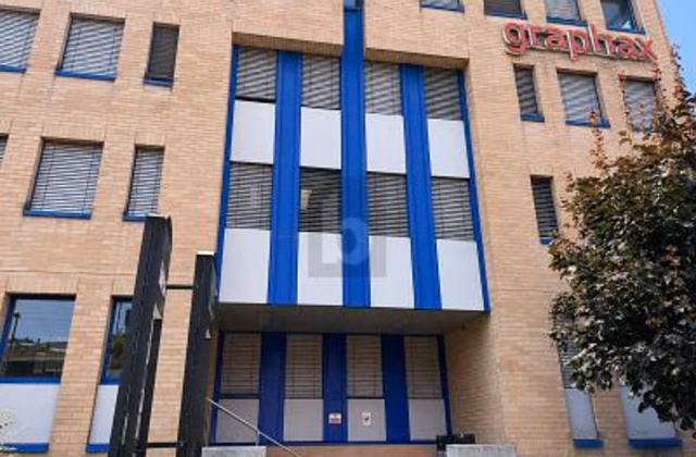 Equipped offices in Malley