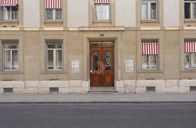 MAGNIFICENT OFFICES OF APPROX. 160 M² IN GENEVA (1205)