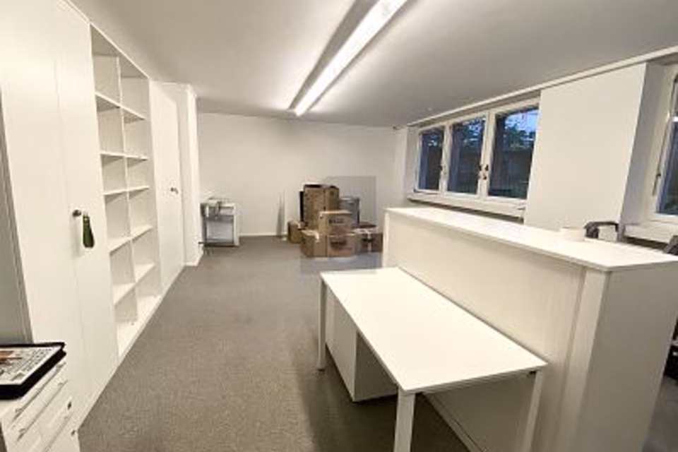 Your business in a very central location, 4053 Basel, Basel-City, CH
