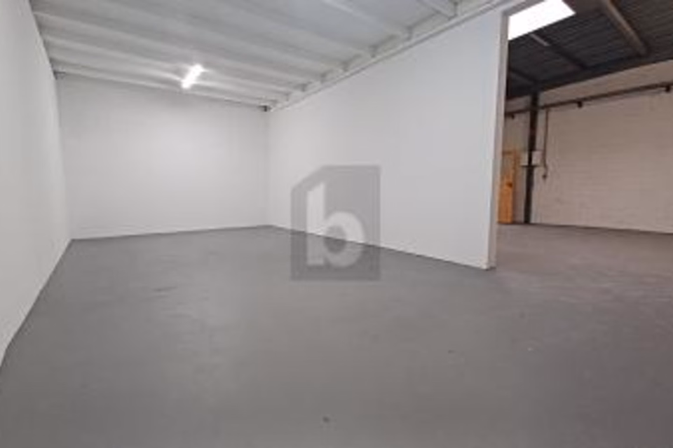 STORAGE SPACE WITH MANY POSSIBLE USES, 5275 Etzgen, Aargau, CH
