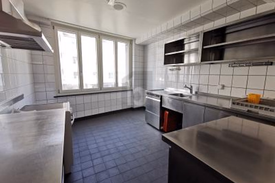 CENTRAL LOCATION, MANY POSSIBLE USES, 4052 Basel, Basel-City, CH