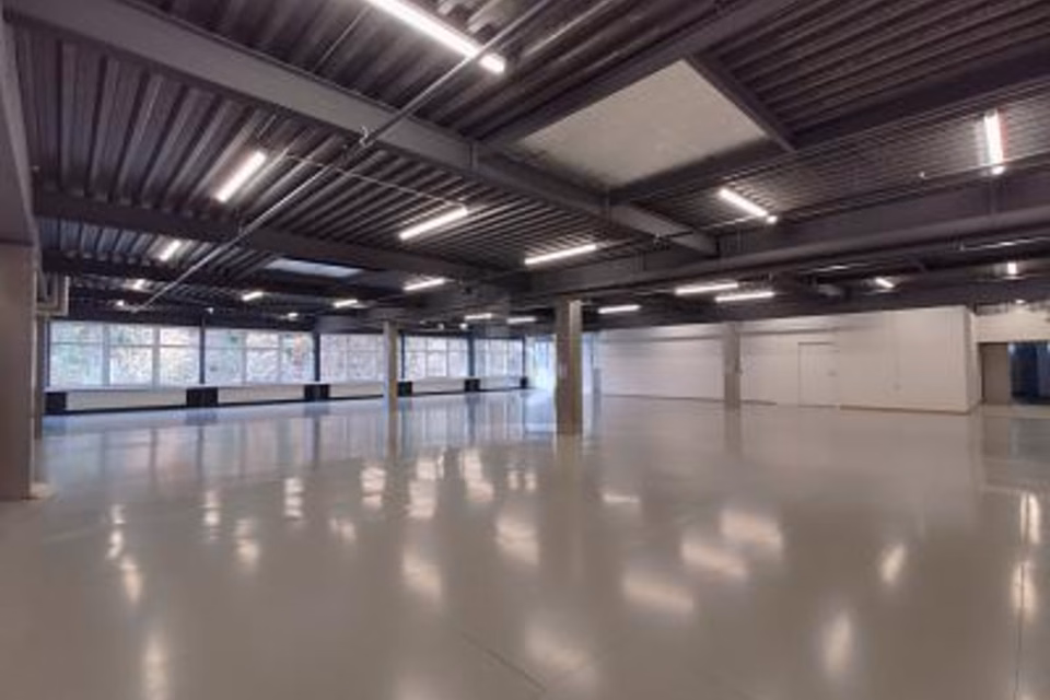 MULTIFUNCTIONAL SPACE - OFFICE / STORAGE / PRODUCTION, 8630 Rüti ZH, Zurich, CH