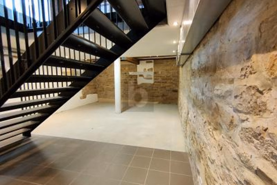 Ideal for hairdresser or beauty salon, central, 8212 Neuhausen am Rheinfall, Schaffhausen, CH