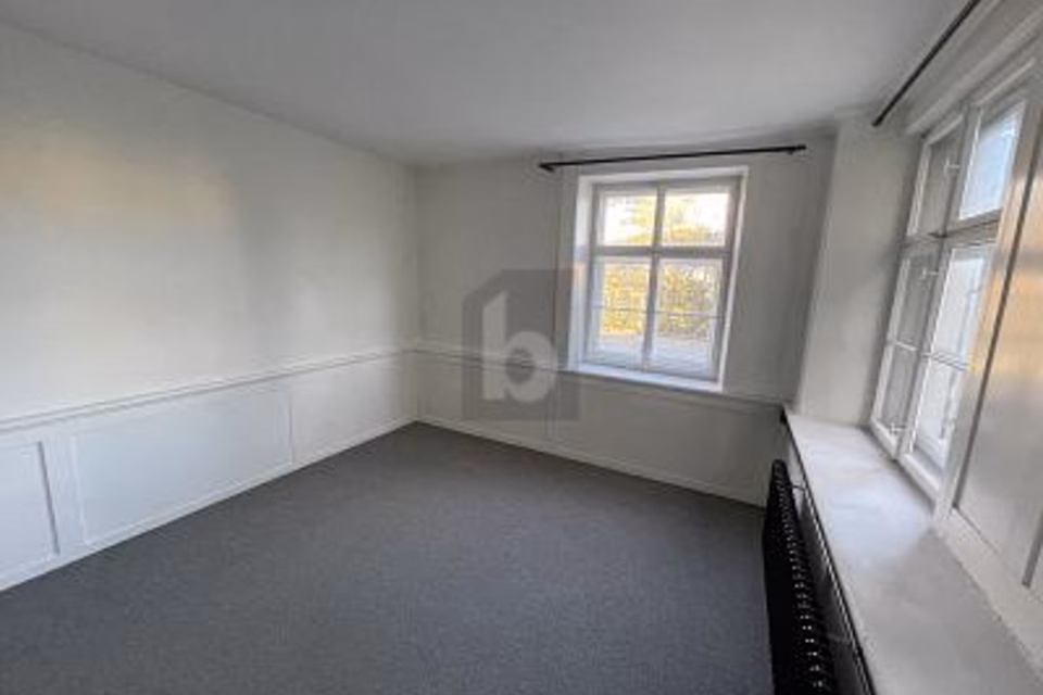 GROUND-LEVEL IN A CENTRAL LOCATION, 9053 Teufen AR, Appenzell Ausserrhoden, CH
