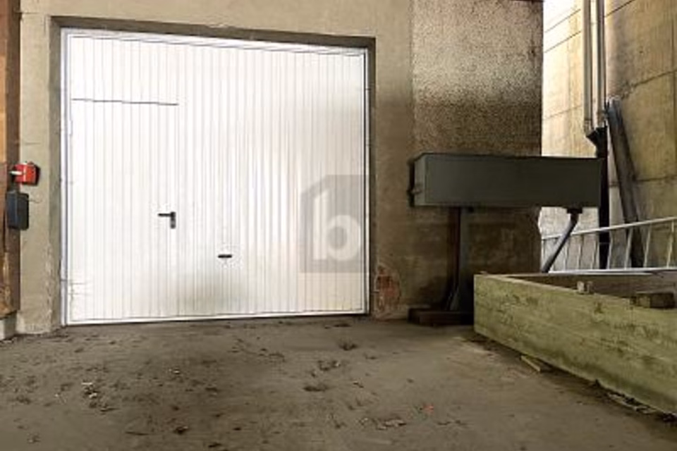 STORAGE SPACE WITH MANY POSSIBLE USES, 5275 Etzgen, Aargau, CH