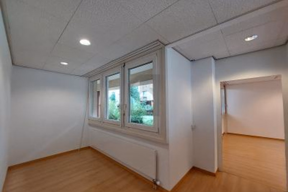 SOLID OFFICE SPACE IN THE TOWN CENTRE, 6048 Horw, Lucerne, CH