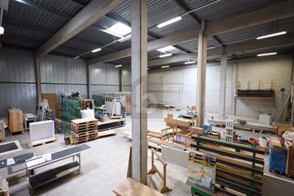 Commercial property with many possibilities, 4538 Oberbipp, Bern, CH