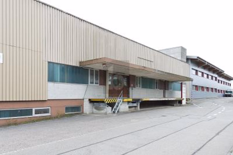 Workshop with direct access and freight ramp, 4538 Oberbipp, Bern, CH