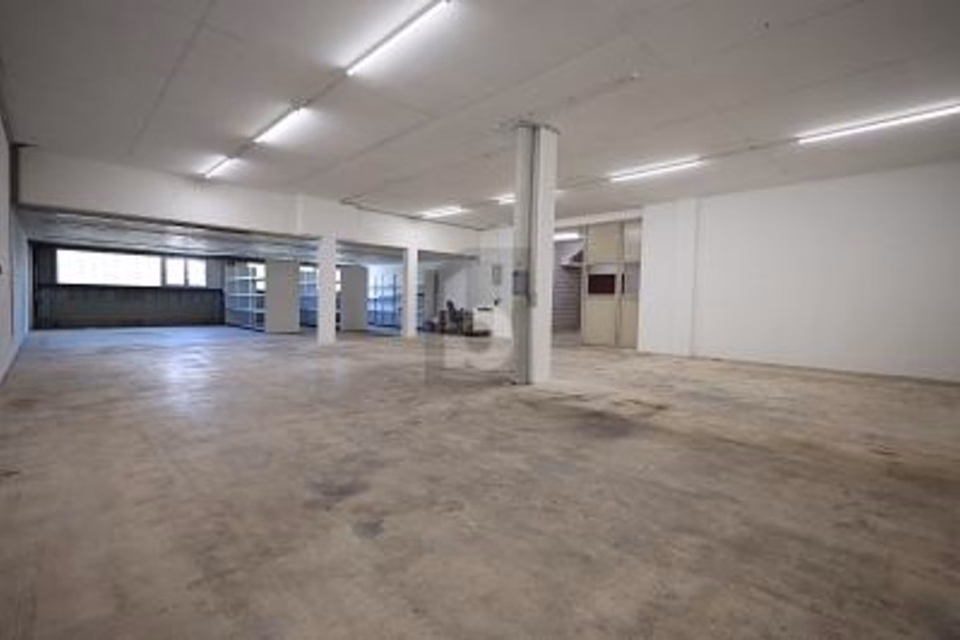 Workshop or storage space available immediately, 4538 Oberbipp, Bern, CH