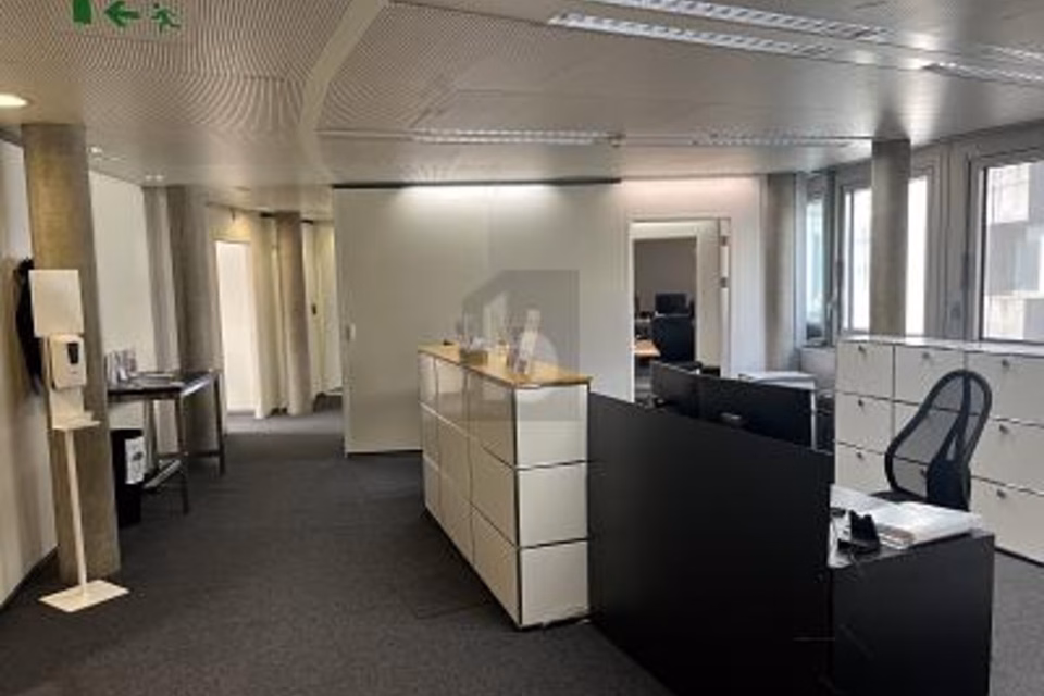 Bright offices on Place Chauderon!, 1003 Lausanne, Vaud, CH