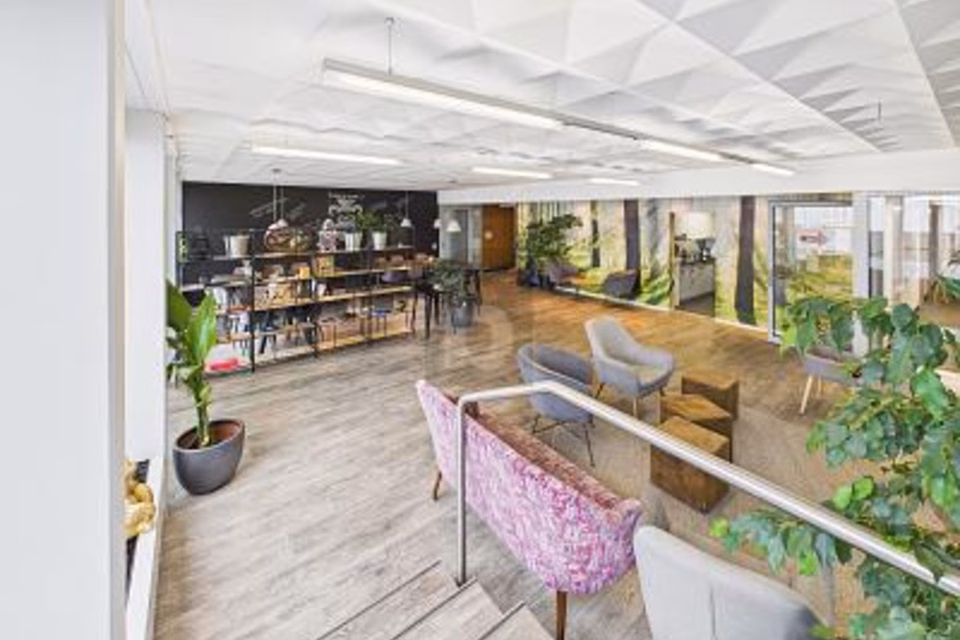 WELL LOCATED AND PRACTICAL (OFFICE 4.26), 4900 Langenthal, Bern, CH