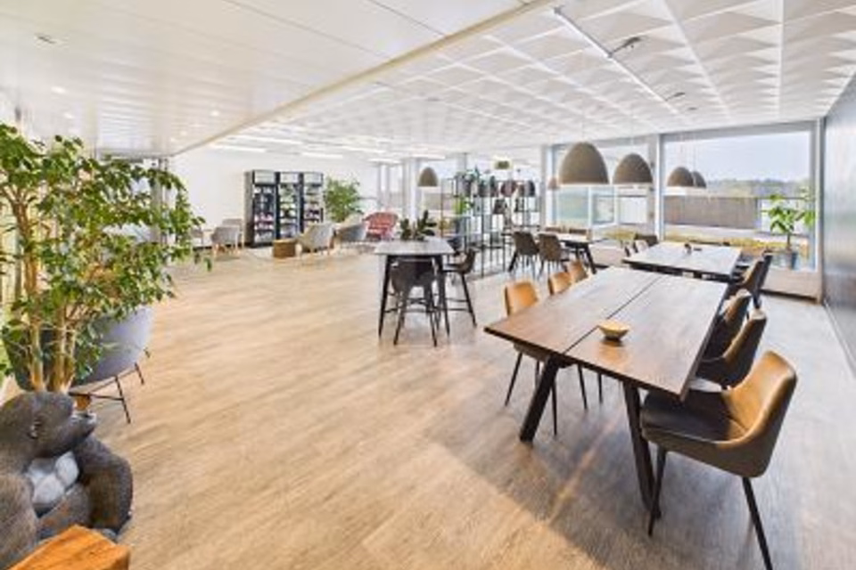 MODERN OFFICE IN A CENTRAL LOCATION 3.01, 4900 Langenthal, Bern, CH