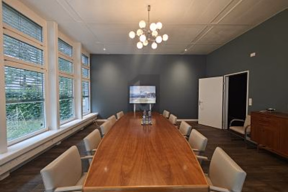 Spacious and representative, with truck ramps, 4142 Münchenstein, Basel-Landschaft, CH