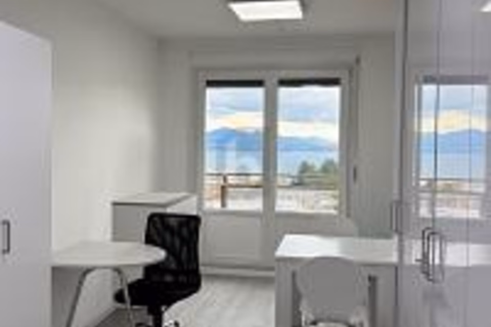 Perfectly Equipped and Dynamic, 1003 Lausanne, Vaud, CH
