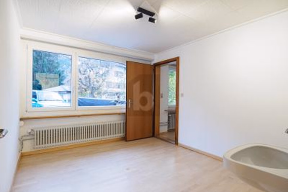 Versatile and centrally located, 3752 Wimmis, Bern, CH
