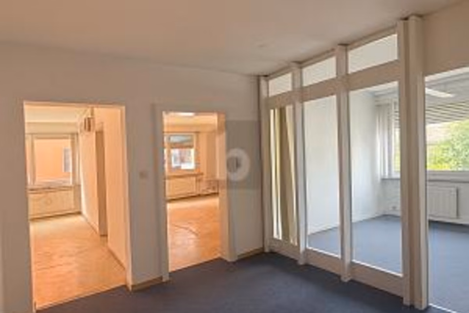 LUMINUEX, FLEXIBLE AND VERSATILE, 2800 Delémont, Jura, CH
