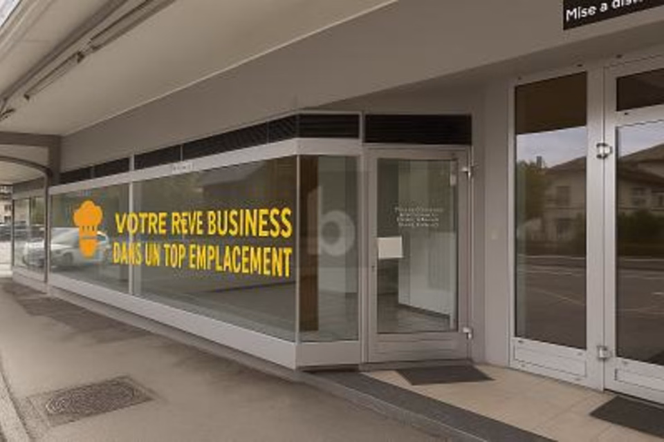 RETAIL UNIT IN A PRIME HIGH-FOOTFALL LOCATION, 3960 Sierre, Valais/Wallis, CH