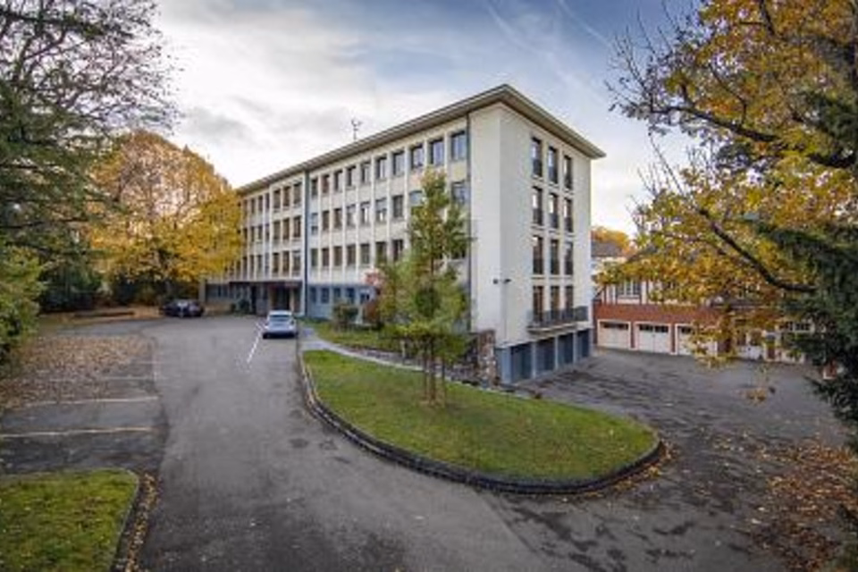QUALITY AND FOCUS IN A PRIME LOCATION, 4052 Basel, Basel-City, CH
