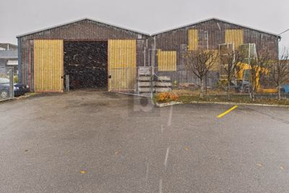 PRACTICAL, SPACIOUS, WELL CONNECTED, 3123 Belp, Bern, CH