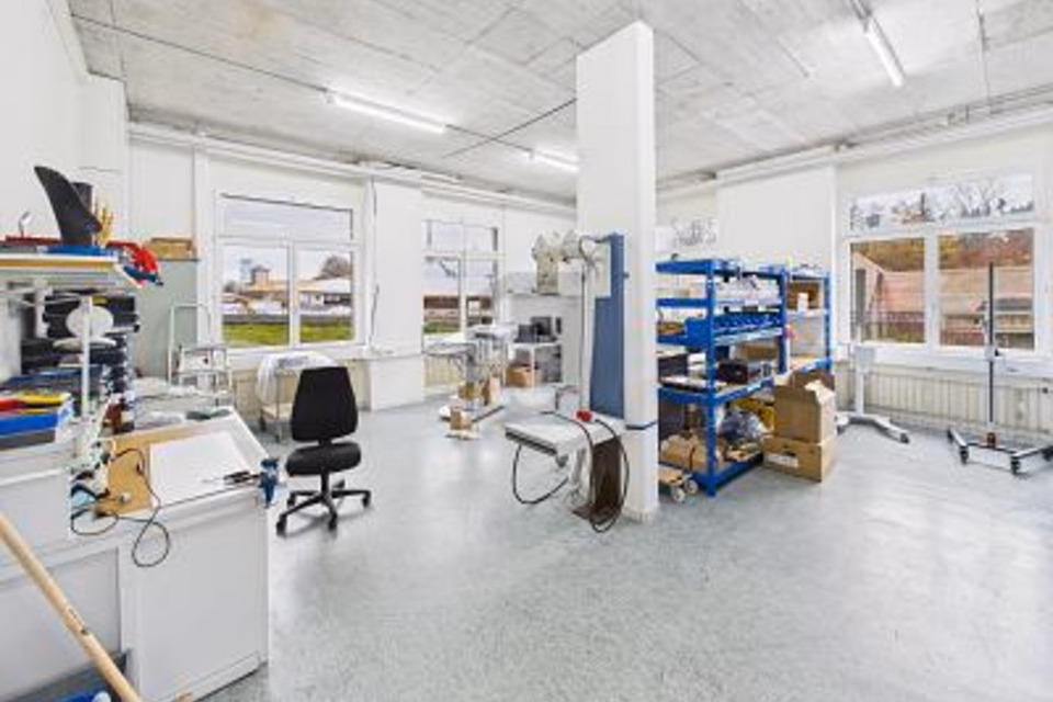 SPACIOUS AND VERSATILE, 3145 Niederscherli, Bern, CH