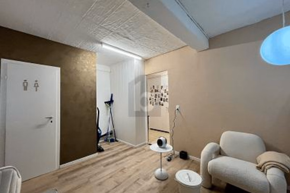 Successful business model with loyal customer base, 8153 Rümlang, Zurich, CH