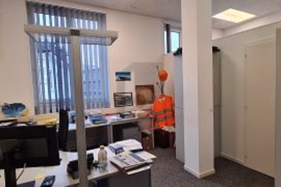 FLEXIBLE, DYNAMIC AND WELL LOCATED, 2800 Delémont, Jura, CH