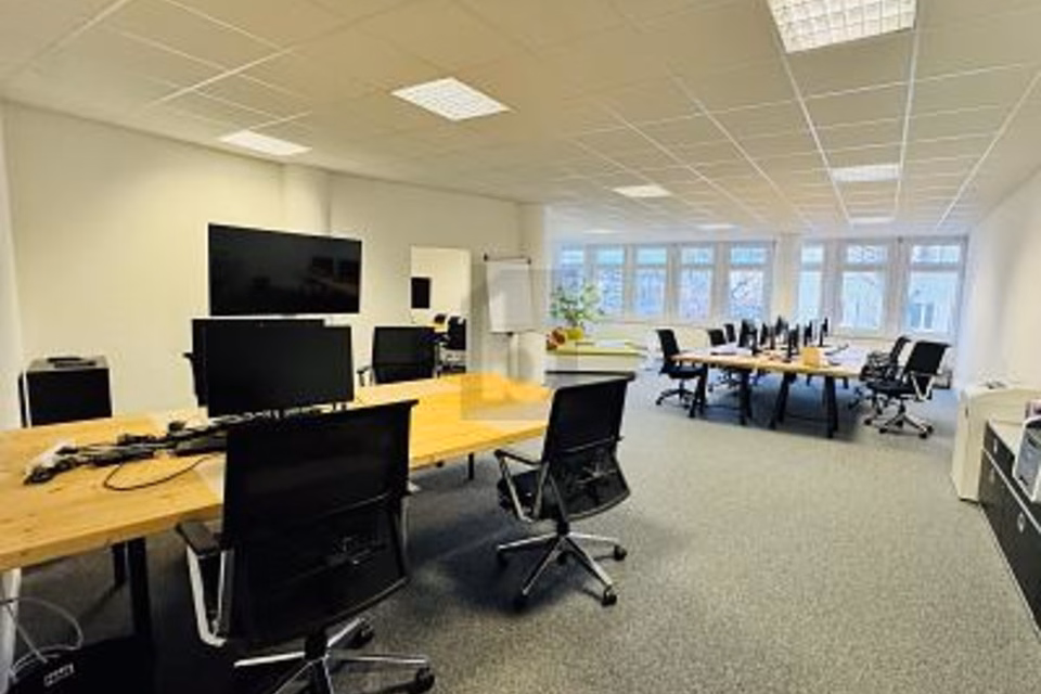 SPACIOUS, BRIGHT ROOMS IN A CENTRAL LOCATION, 6005 Luzern, Lucerne, CH