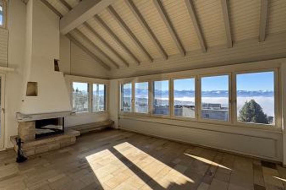 TEMPORARY, SPACIOUS AND SUN‑DRENCHED, 8635 Dürnten, Zurich, CH