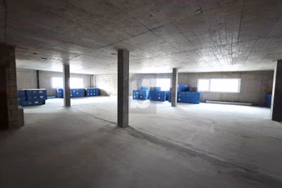 NEW BUILD, VERSATILE USE, 8212 Neuhausen am Rheinfall, Schaffhausen, CH