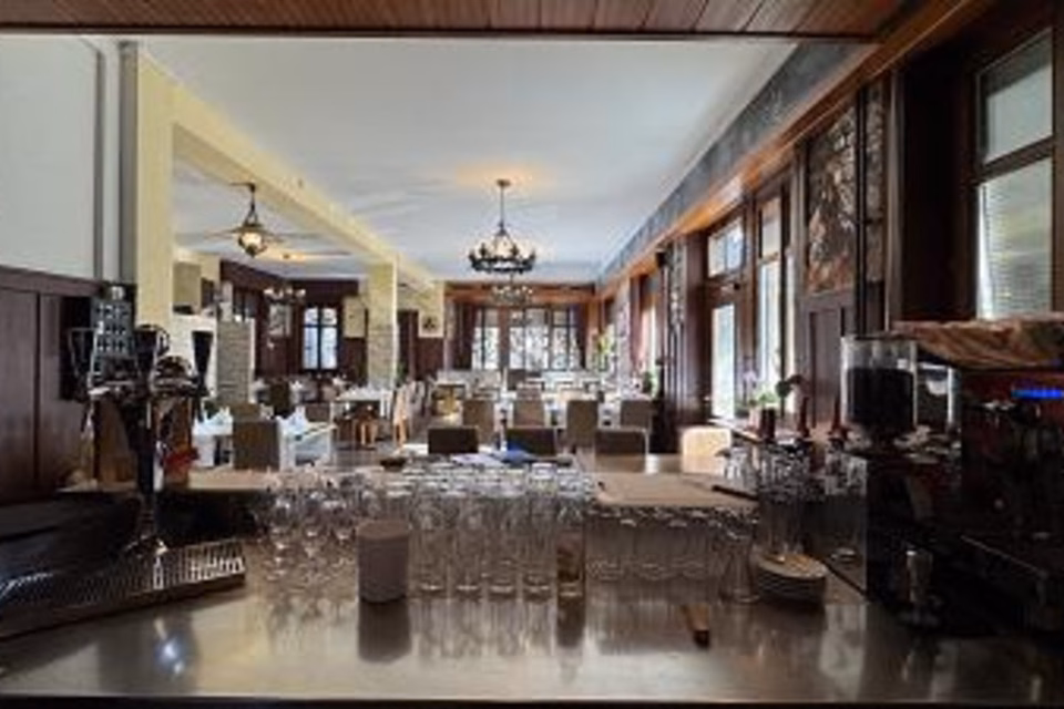 RESTAURANT LOOKING FOR NEW TENANT(S), 8048 Zürich, Zurich, CH