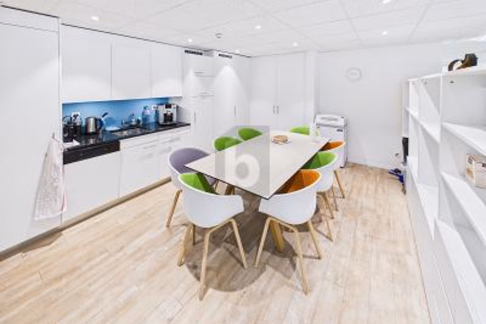 Very central, light‑filled and spacious, 3011 Bern, Bern, CH