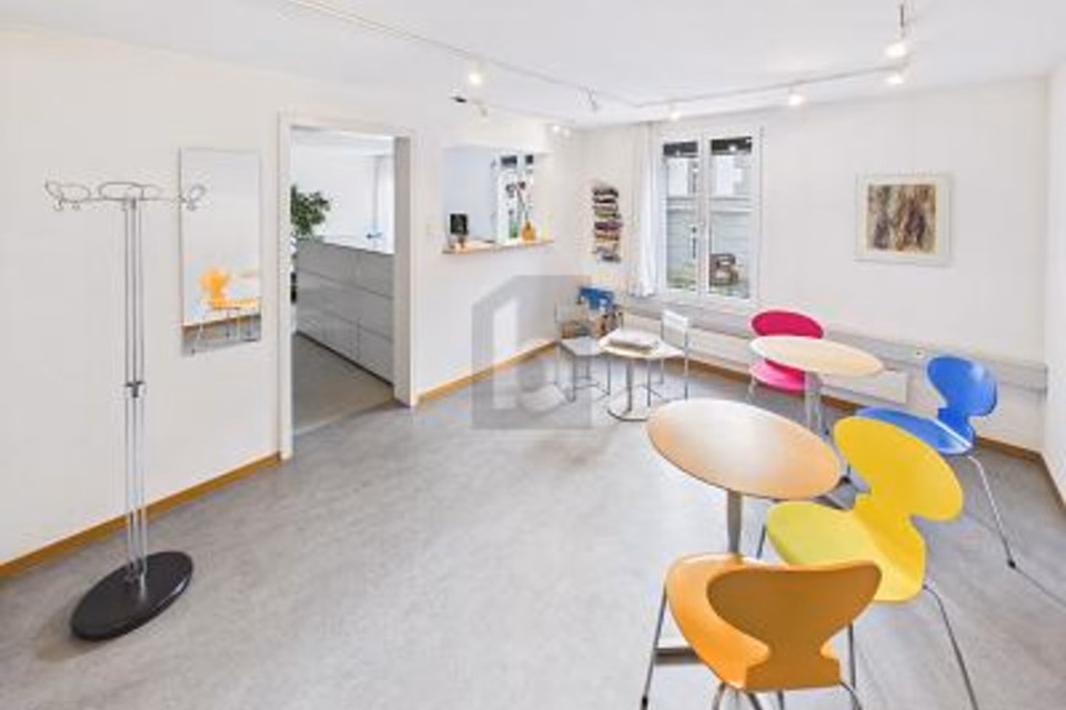 CENTRAL AND SPACIOUS, 3400 Burgdorf, Bern, CH