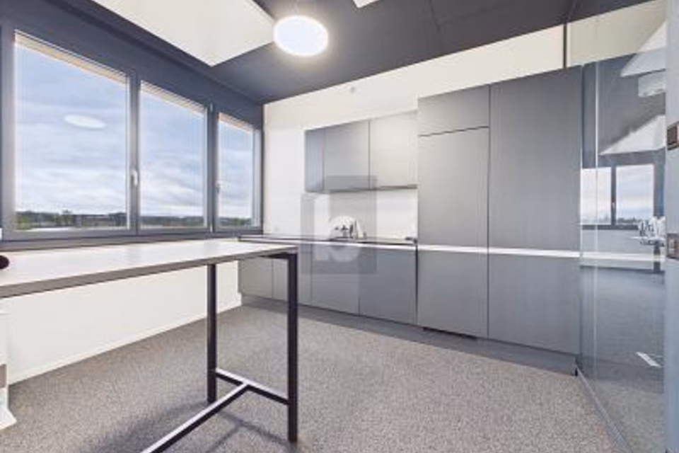Like-new close to train station and motorway junction, 6023 Rothenburg, Lucerne, CH