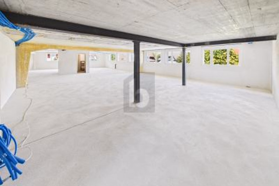 MODERN, FLEXIBLE AND CENTRAL, 3367 Thörigen, Bern, CH
