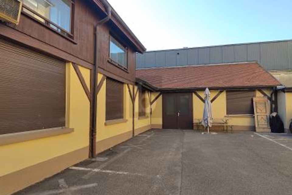Ideally located, ground-level and quiet, 1227 Carouge GE, Geneva, CH