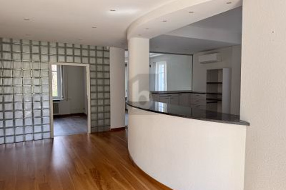 BRIGHT, SPACIOUS AND VERSATILE, 4450 Sissach, Basel-Landschaft, CH