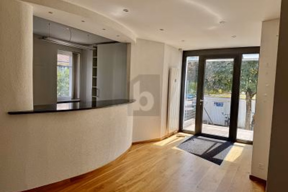 BRIGHT, SPACIOUS AND VERSATILE, 4450 Sissach, Basel-Landschaft, CH