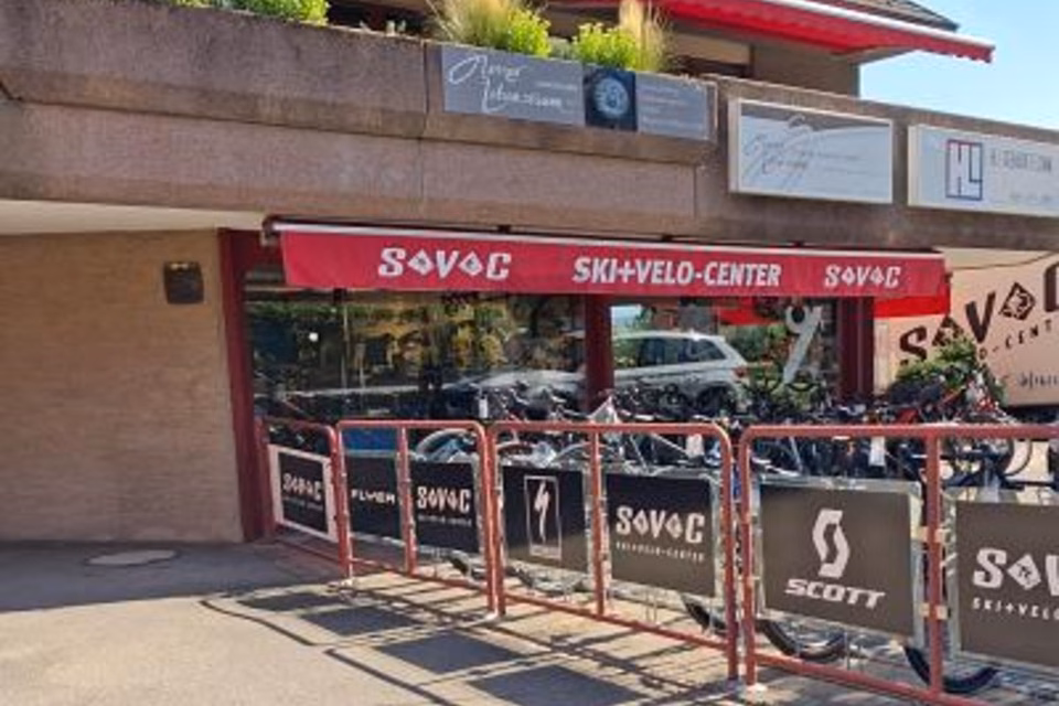 CENTRAL, VISIBLE AND VERSATILE, 3123 Belp, Bern, CH