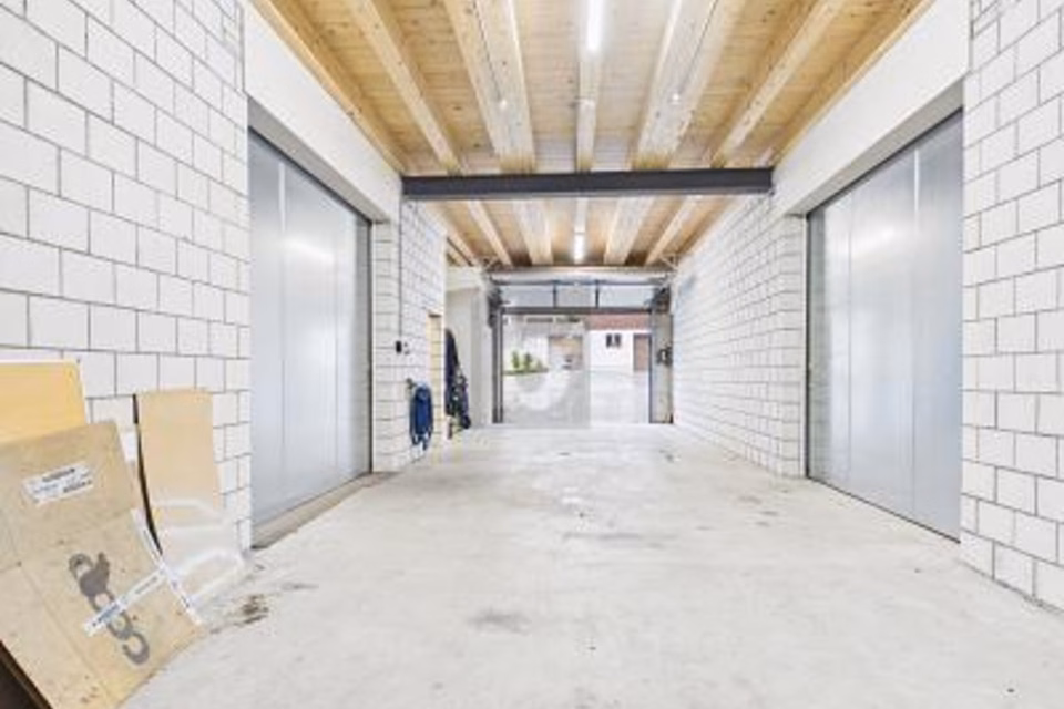 Flexible storage space and/or workshop, 6066 St. Niklausen OW, Obwalden, CH