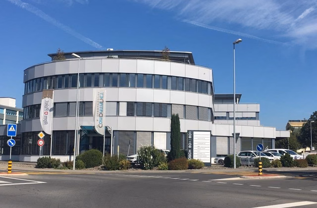 Practical office / commercial space for rent - Bösch 80A, Hünenberg