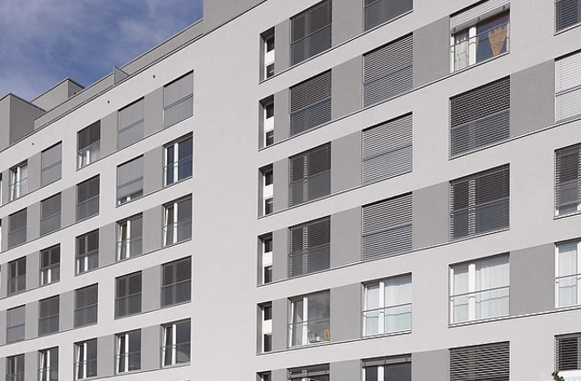 Storage units of various sizes
