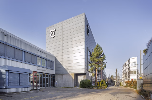 Versatile industrial and commercial spaces in Druckzentrum Zurich!
