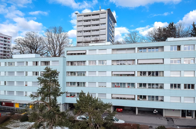 Indoor parking spaces for rent near the Chailly district