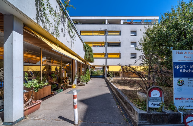 Retail space for rent