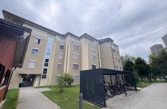 Double garage for rent in Dübendorf!